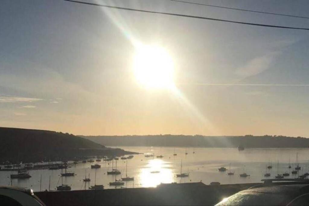 Stunning Views Over The Beautiful Falmouth Harbour Exterior foto