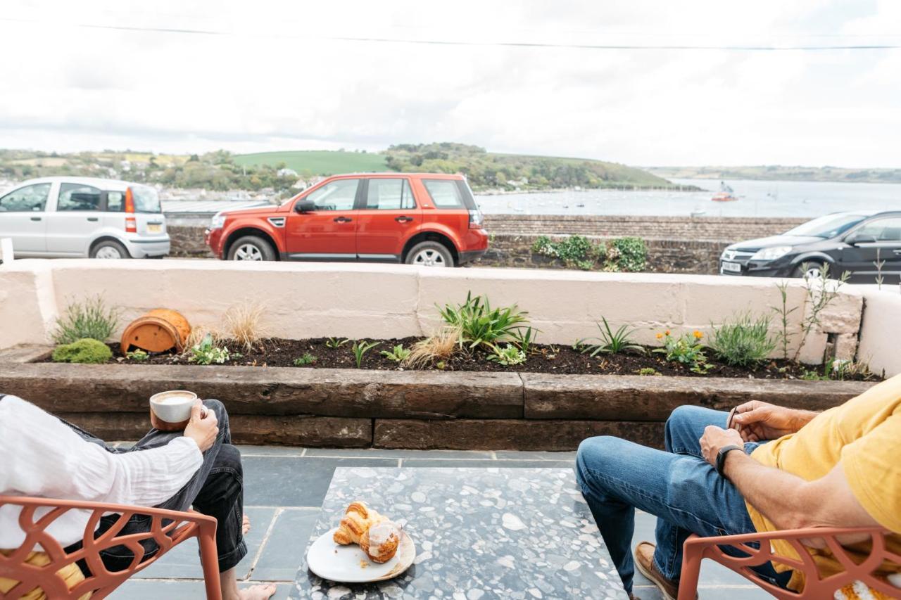 Stunning Views Over The Beautiful Falmouth Harbour Exterior foto